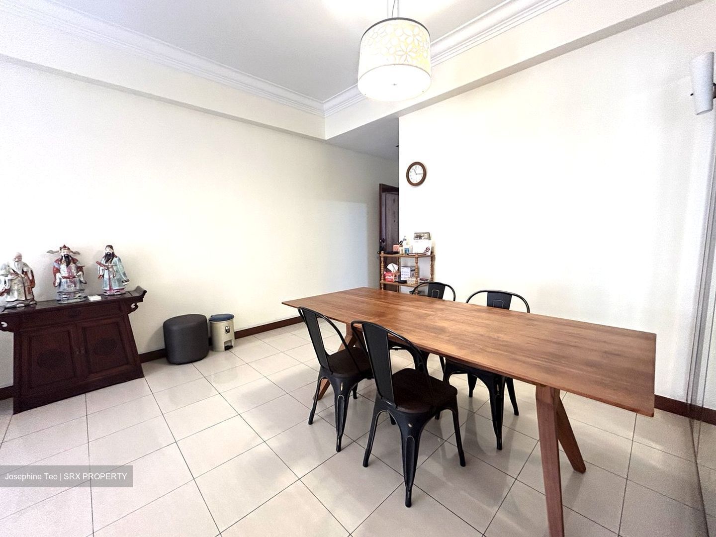 High Oak Condominium (D21), Condominium #515393181
